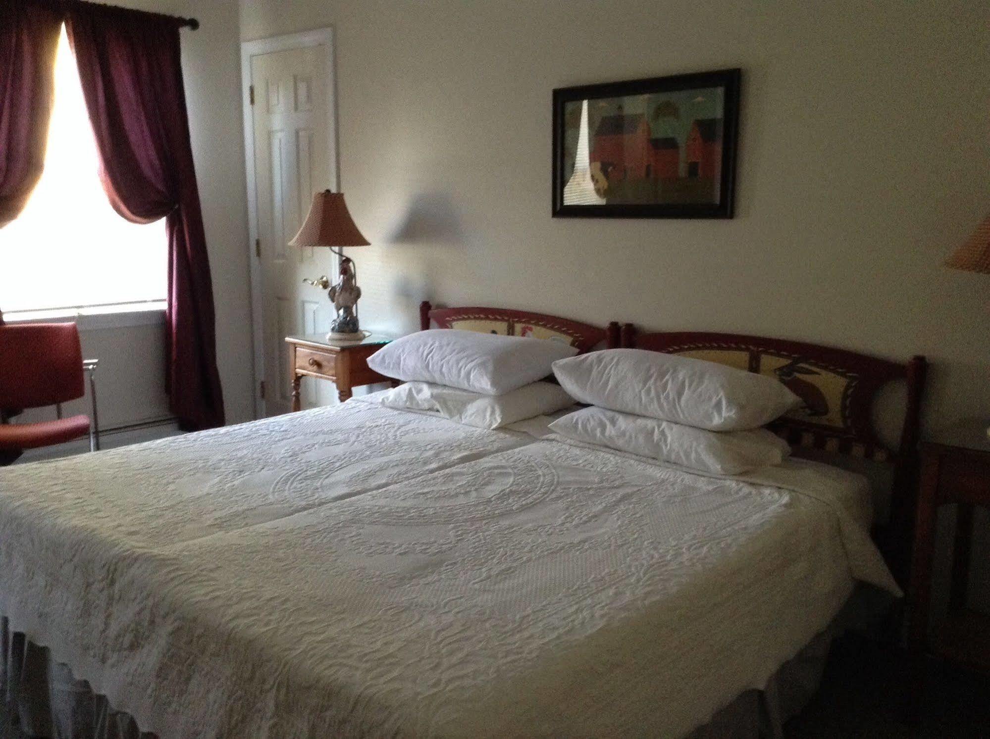 Green River Inn Sandgate Esterno foto