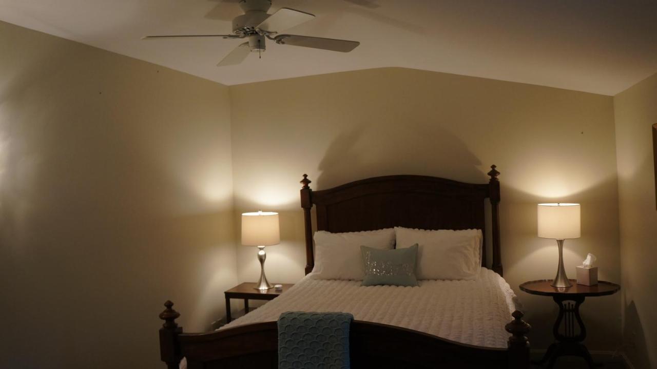 Green River Inn Sandgate Esterno foto